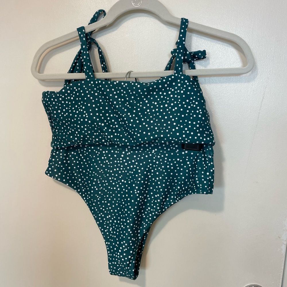 NWOT shein dark green polka dot lined 2 piece swimsuit ladies bathing suit sz M - Picture 2 of 6